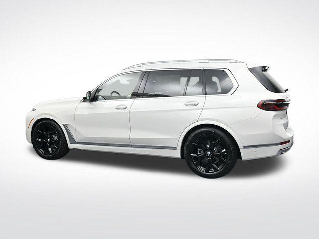 new 2026 BMW X7 car, priced at $94,475