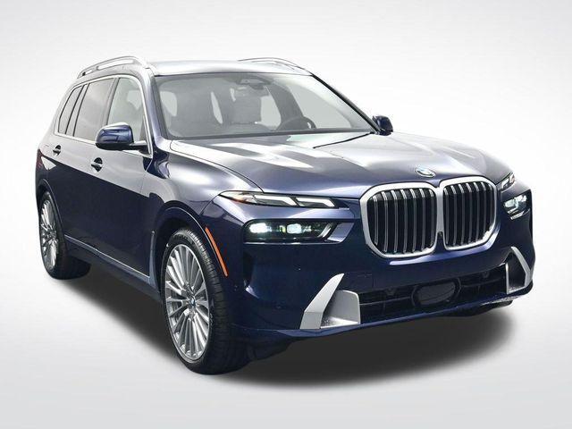 new 2026 BMW X7 car, priced at $100,610