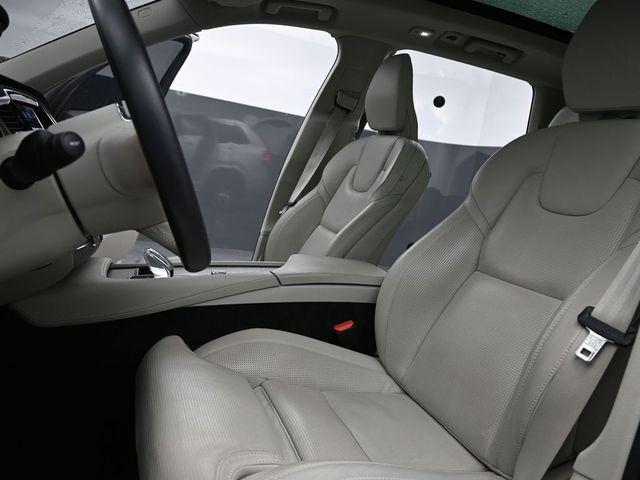 used 2024 Volvo XC90 car, priced at $44,200