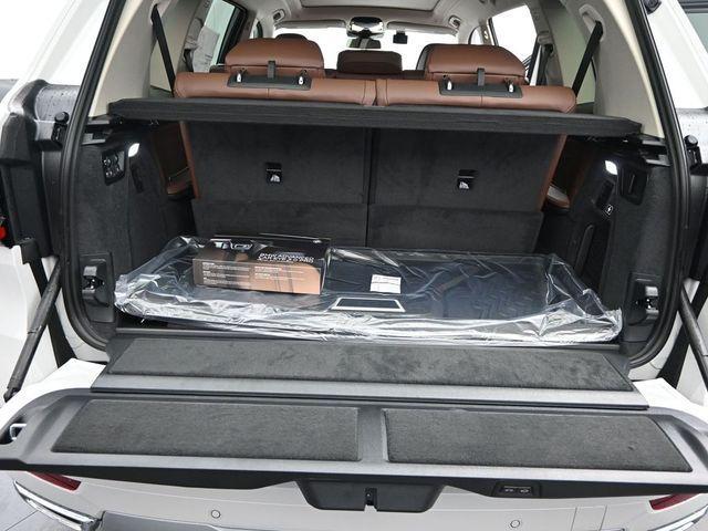 new 2026 BMW X7 car, priced at $95,030