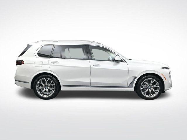 new 2026 BMW X7 car, priced at $95,030