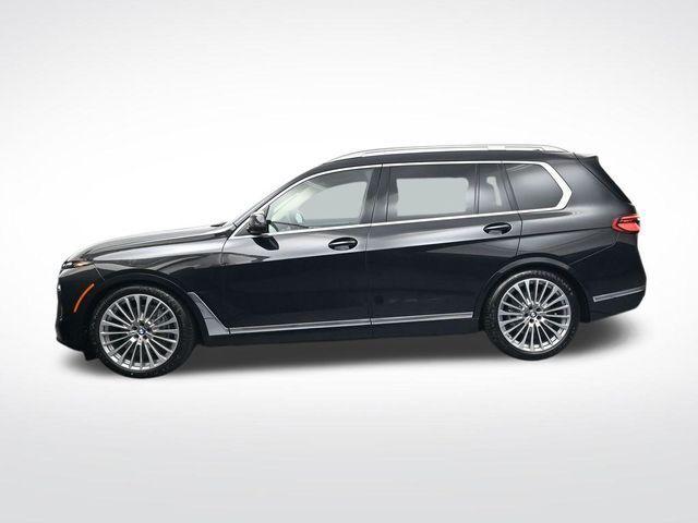 new 2026 BMW X7 car, priced at $100,880