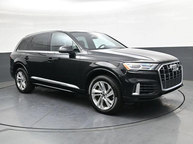 used 2023 Audi Q7 car, priced at $35,699