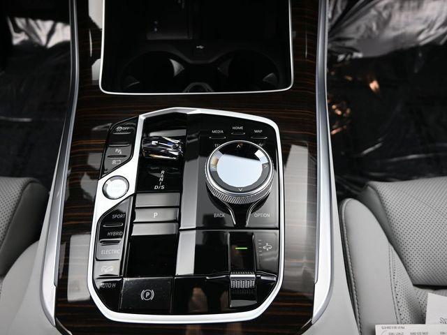 new 2026 BMW X5 PHEV car, priced at $90,250