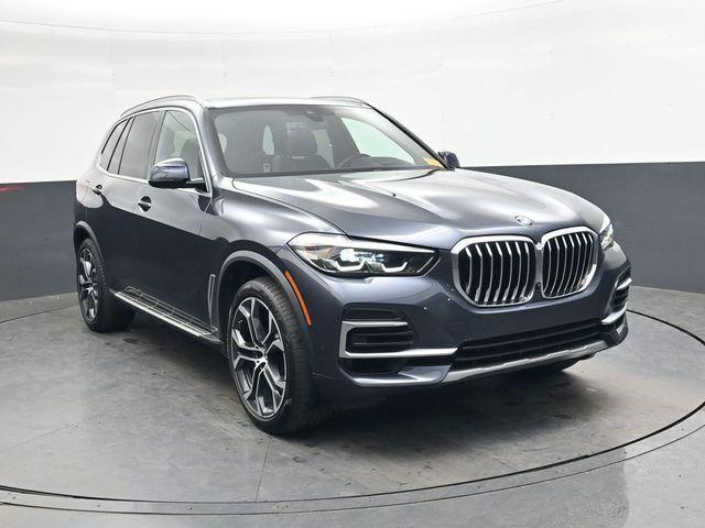 used 2022 BMW X5 car, priced at $33,322