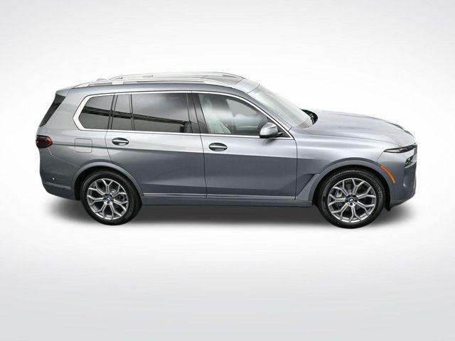 new 2026 BMW X7 car, priced at $95,425