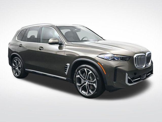 new 2026 BMW X5 PHEV car, priced at $86,275