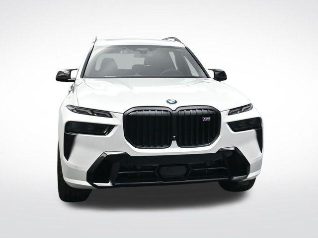 new 2026 BMW X7 car, priced at $124,100