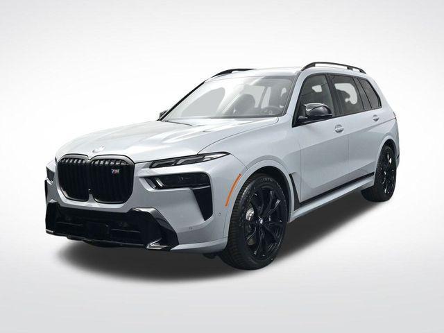 new 2026 BMW X7 car, priced at $128,010