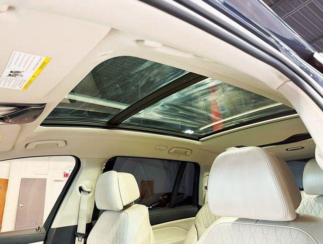 used 2021 BMW X7 car, priced at $38,050