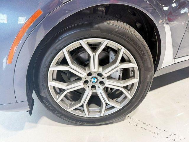 used 2021 BMW X7 car, priced at $38,050