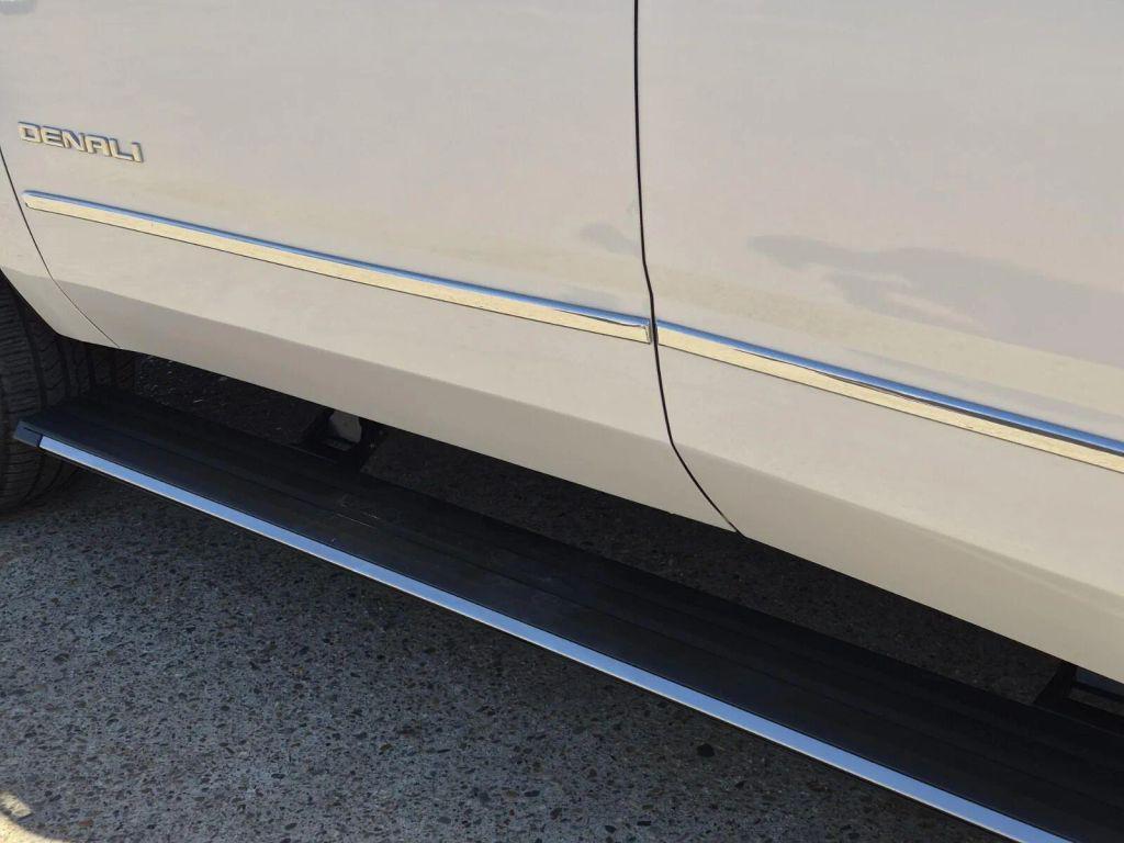 used 2018 GMC Yukon car, priced at $23,995