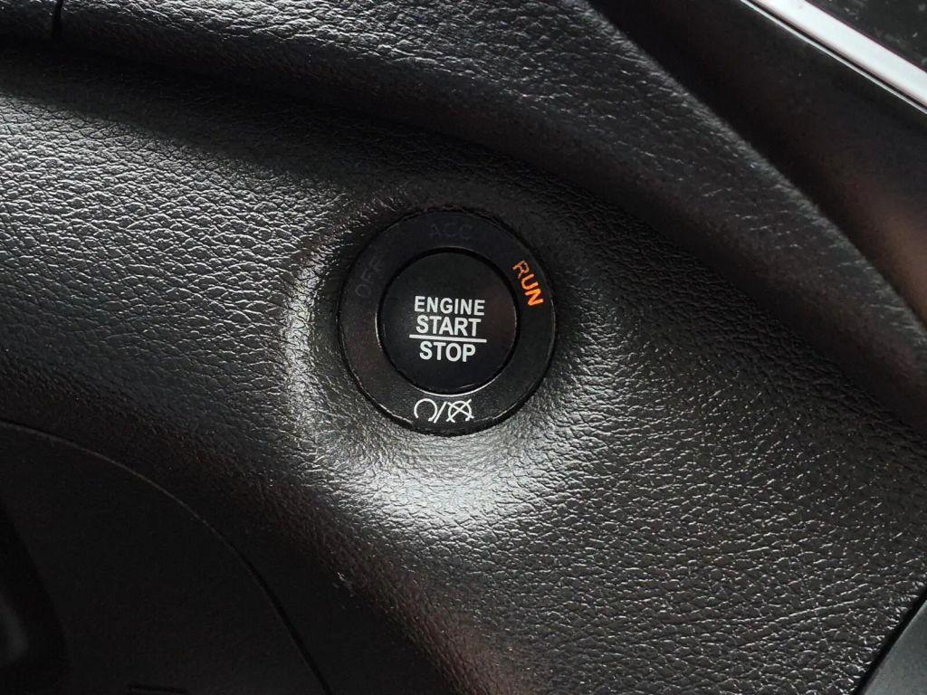 used 2021 Jeep Cherokee car, priced at $15,995