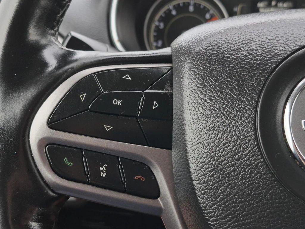 used 2021 Jeep Cherokee car, priced at $15,995