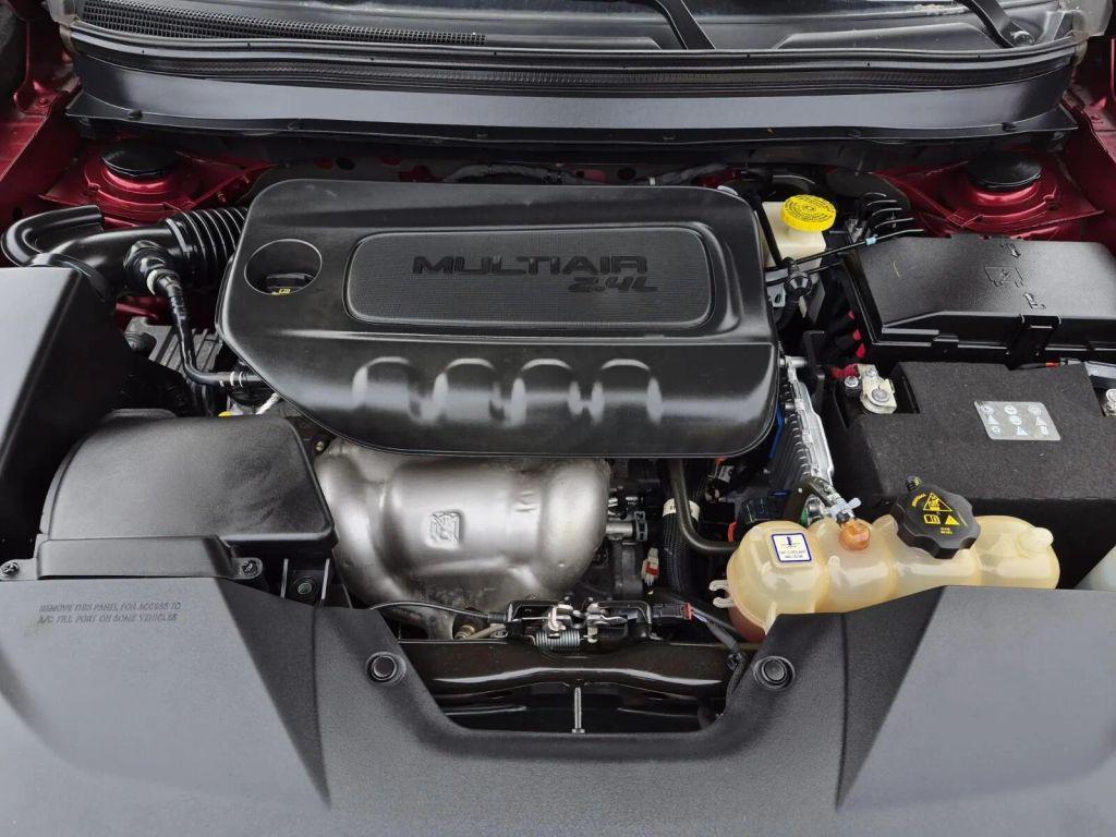 used 2021 Jeep Cherokee car, priced at $15,995