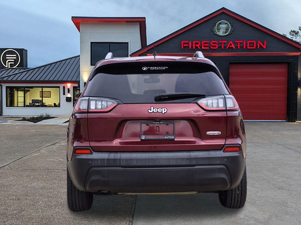 used 2021 Jeep Cherokee car, priced at $15,995