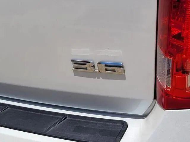 used 2013 Cadillac SRX car