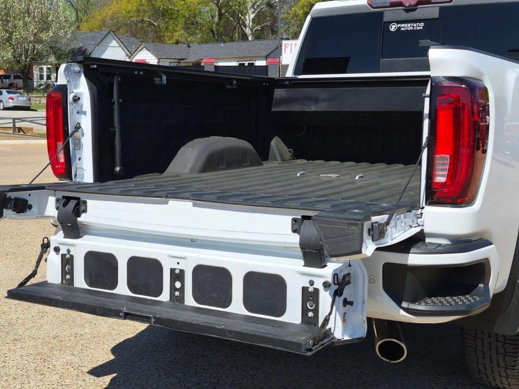 used 2020 GMC Sierra 2500 car, priced at $39,995