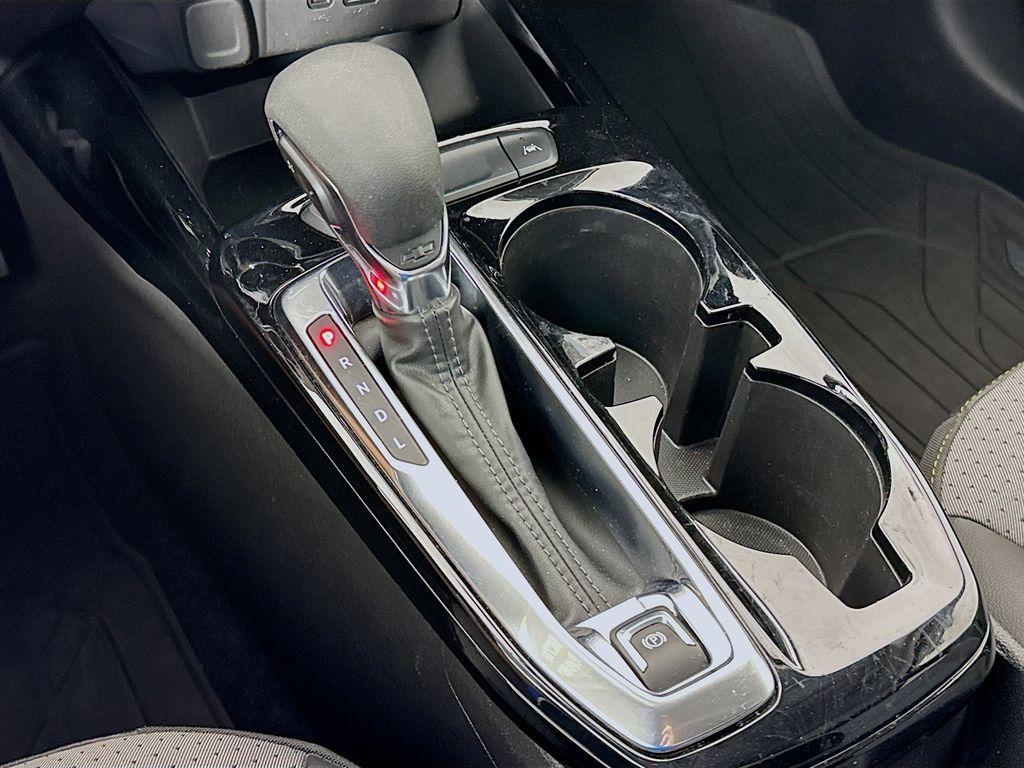 used 2024 Chevrolet Trax car, priced at $19,487