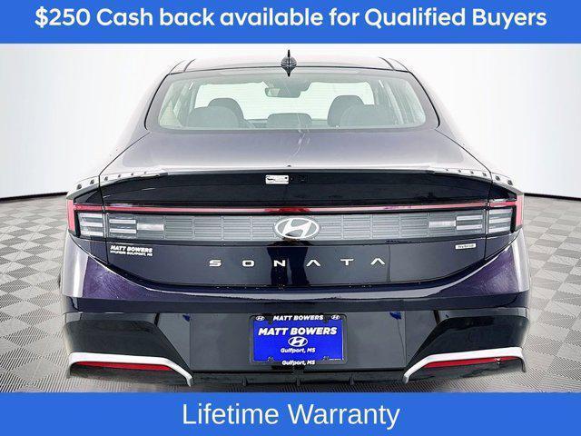 new 2026 Hyundai Sonata Hybrid car, priced at $31,695