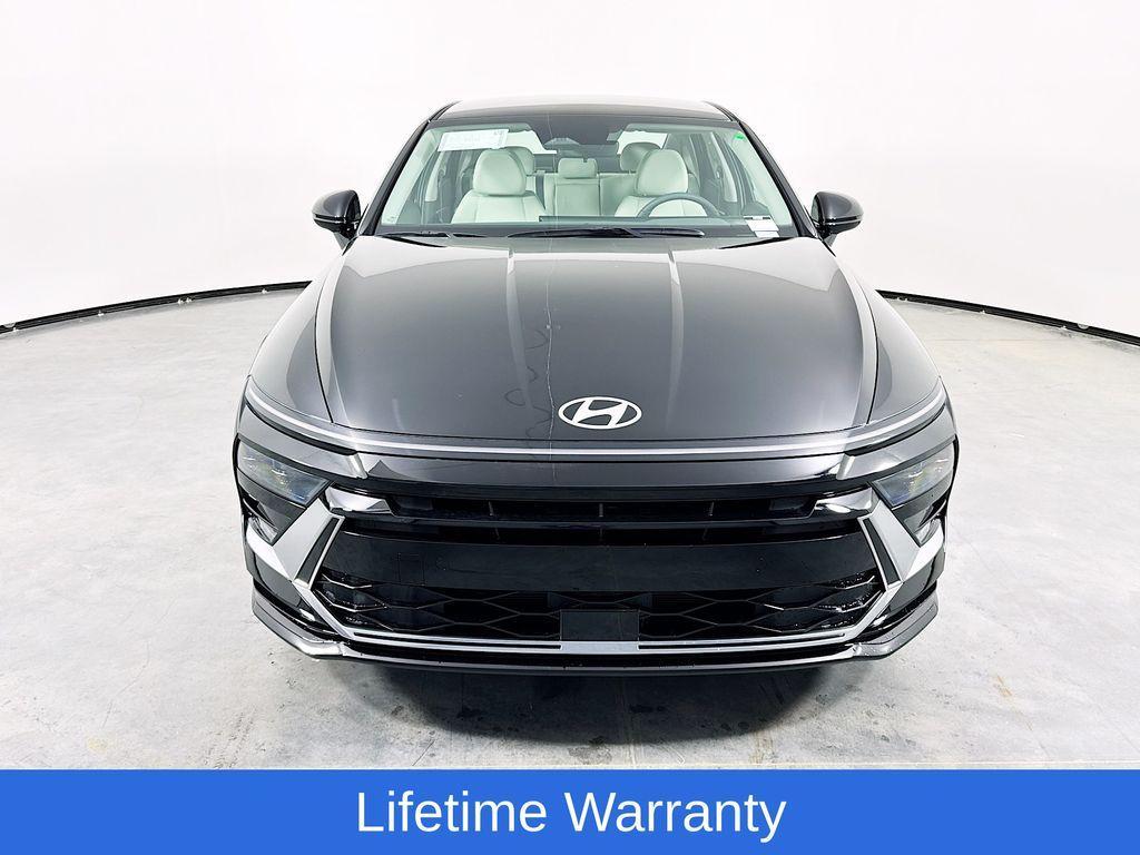 new 2025 Hyundai Sonata Hybrid car, priced at $30,073