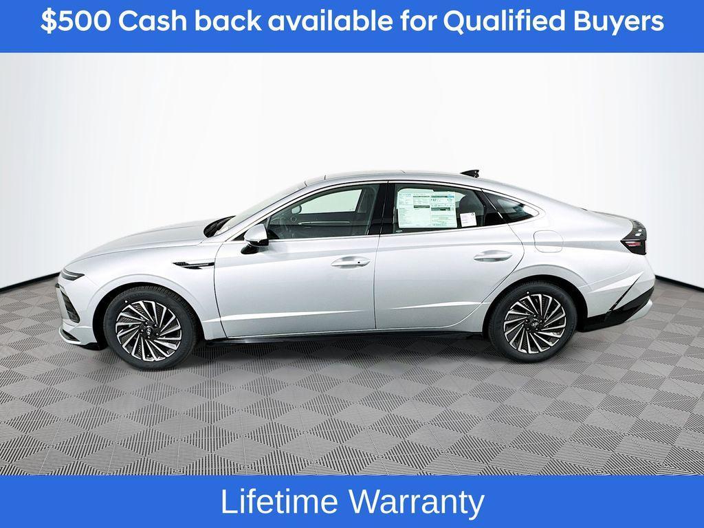new 2026 Hyundai Sonata Hybrid car, priced at $31,654