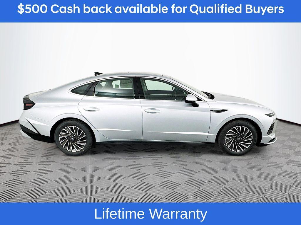 new 2026 Hyundai Sonata Hybrid car, priced at $31,654