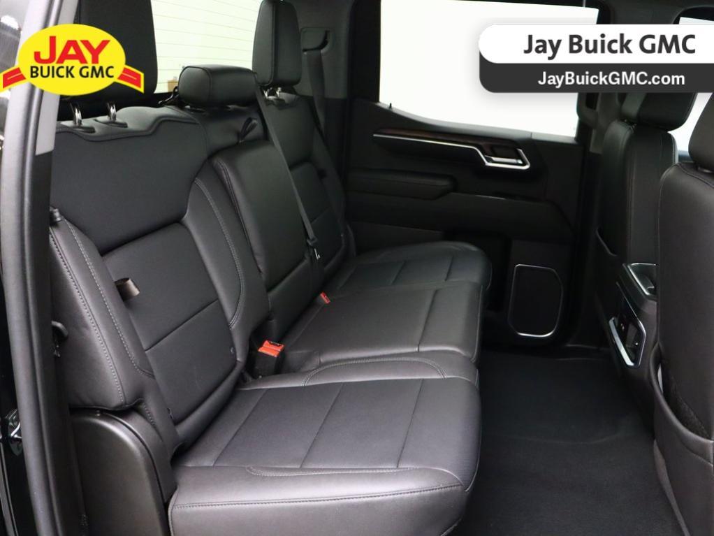 used 2022 GMC Sierra 1500 car, priced at $40,960