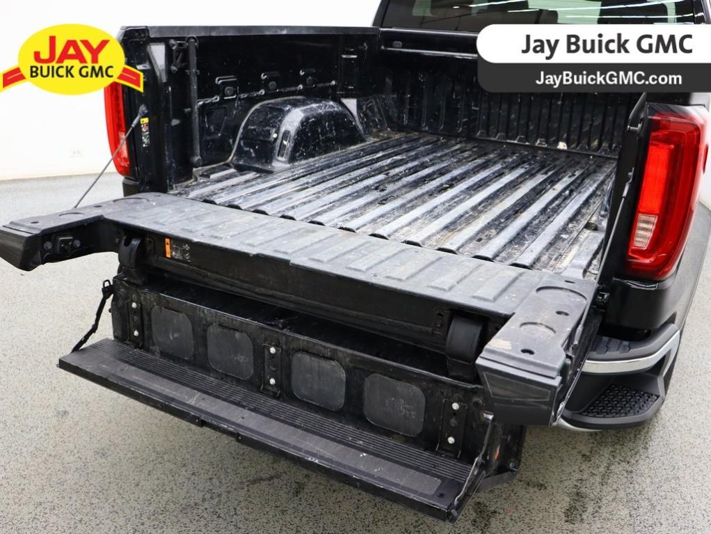 used 2022 GMC Sierra 1500 car, priced at $40,960