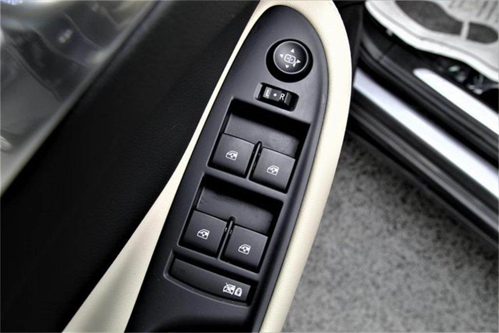 new 2020 Buick Envision car, priced at $36,940