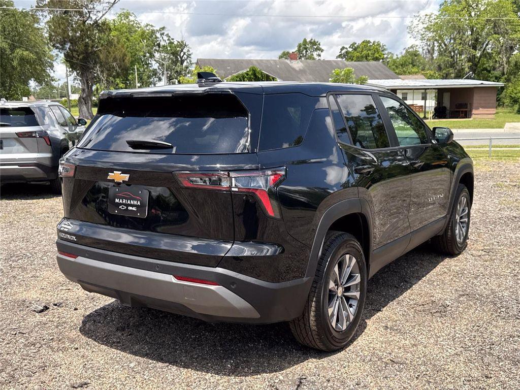 new 2026 Chevrolet Equinox car, priced at $32,215