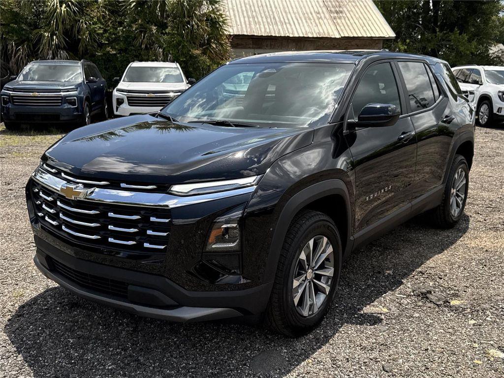 new 2026 Chevrolet Equinox car, priced at $32,215