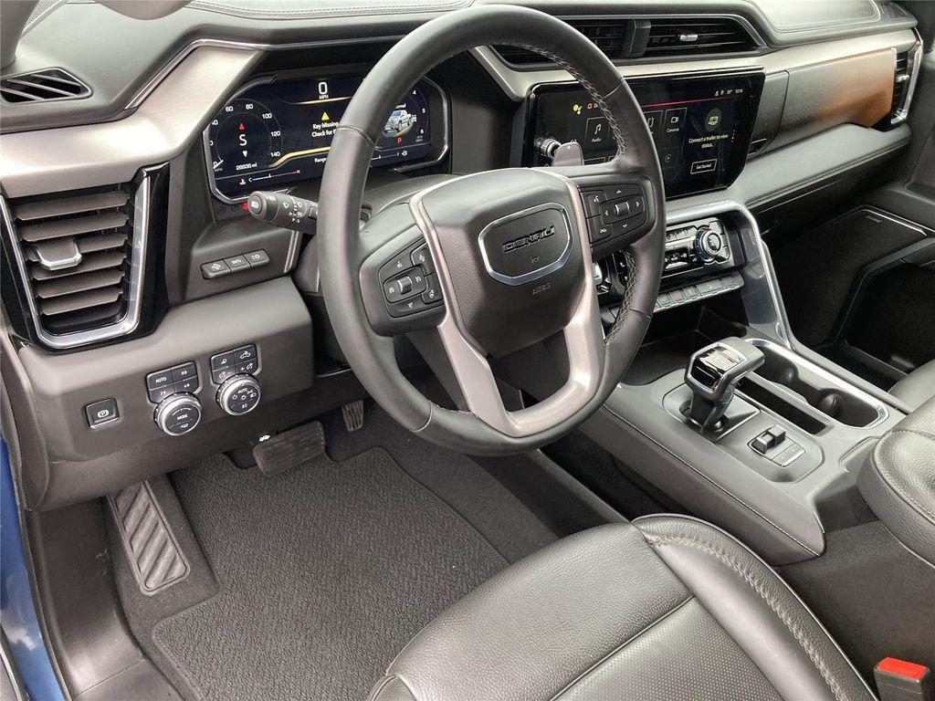 used 2025 GMC Sierra 1500 car, priced at $51,899