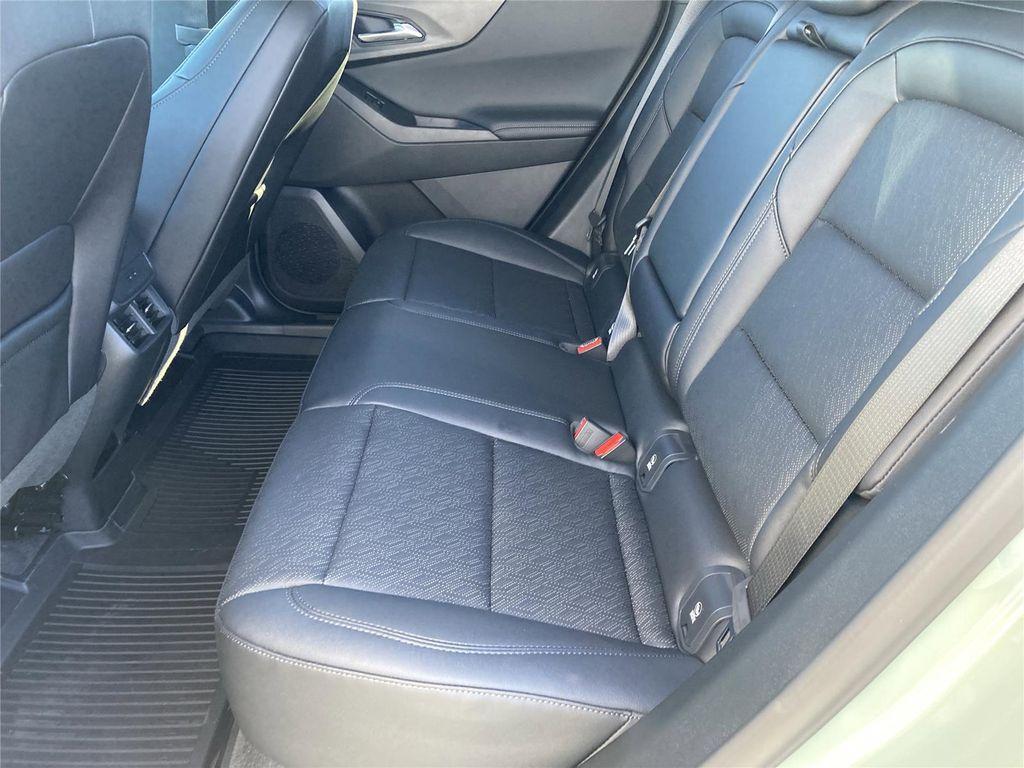 new 2026 Chevrolet Equinox car, priced at $33,900