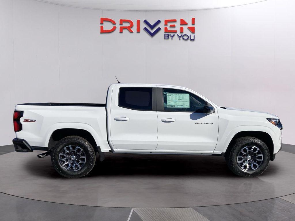 new 2026 Chevrolet Colorado car, priced at $44,196