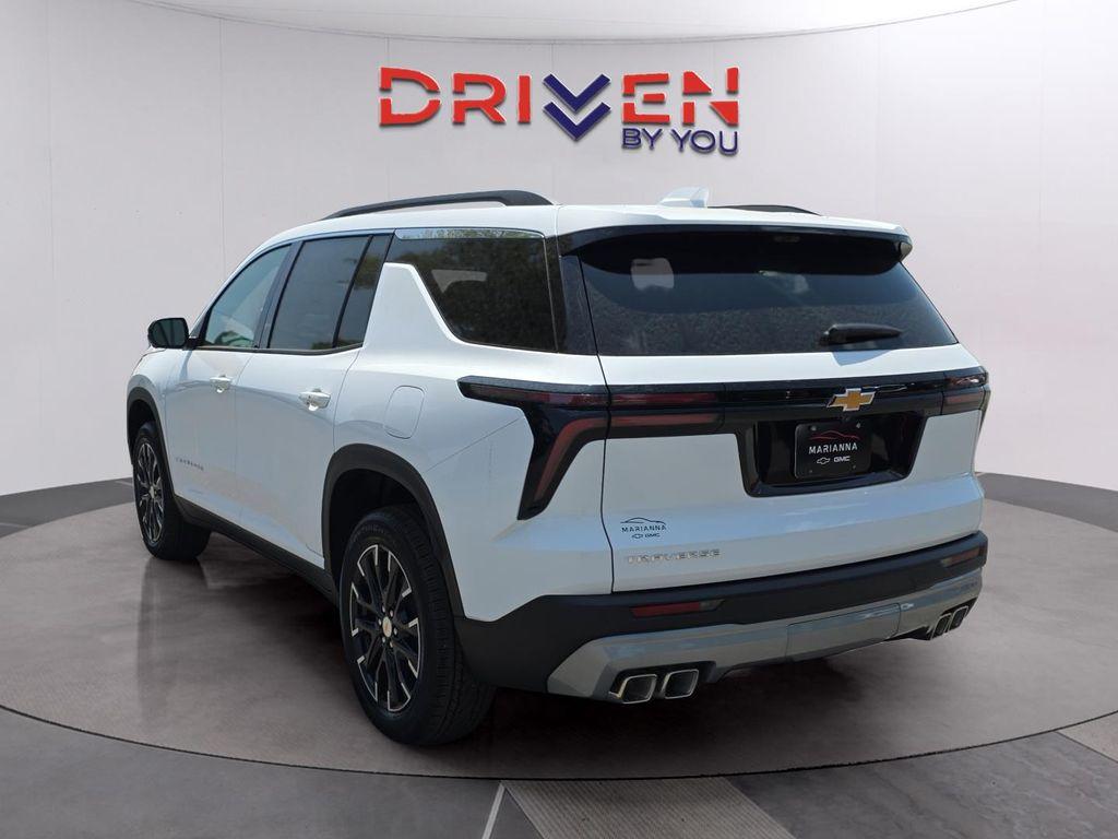 new 2026 Chevrolet Traverse car, priced at $45,966
