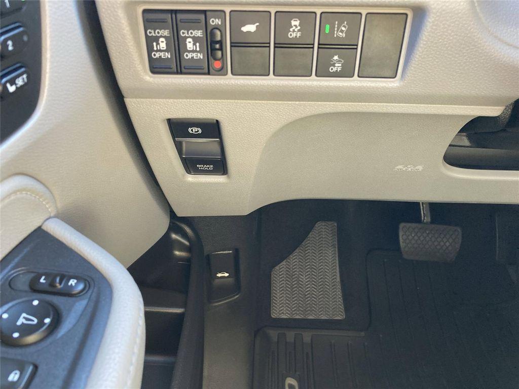 used 2019 Honda Odyssey car, priced at $18,299