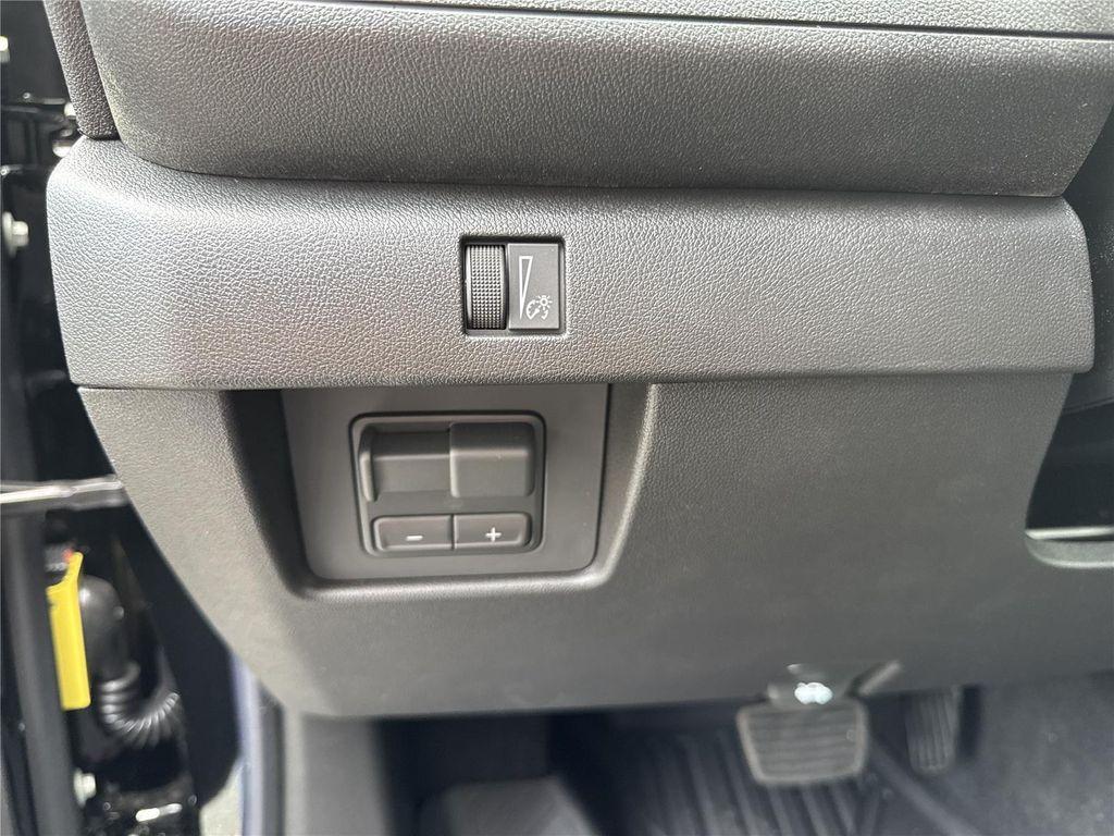 new 2026 Chevrolet Colorado car, priced at $43,704