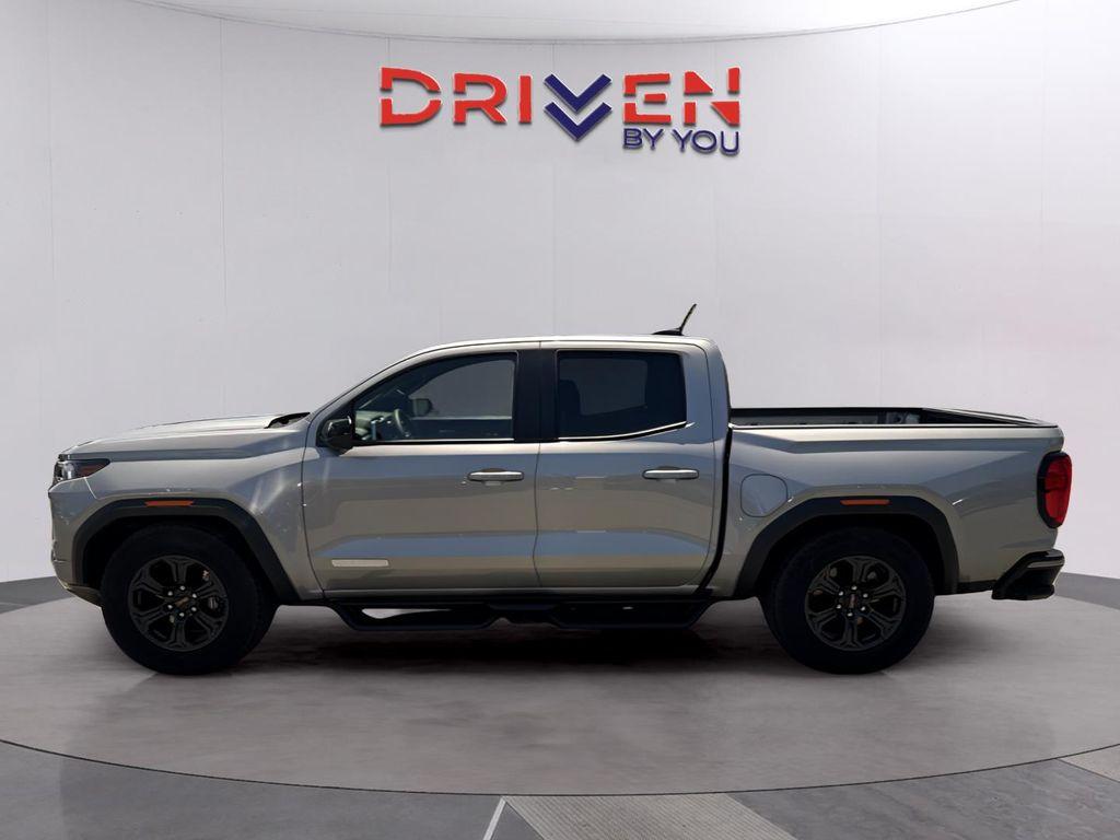 used 2024 GMC Canyon car, priced at $34,999