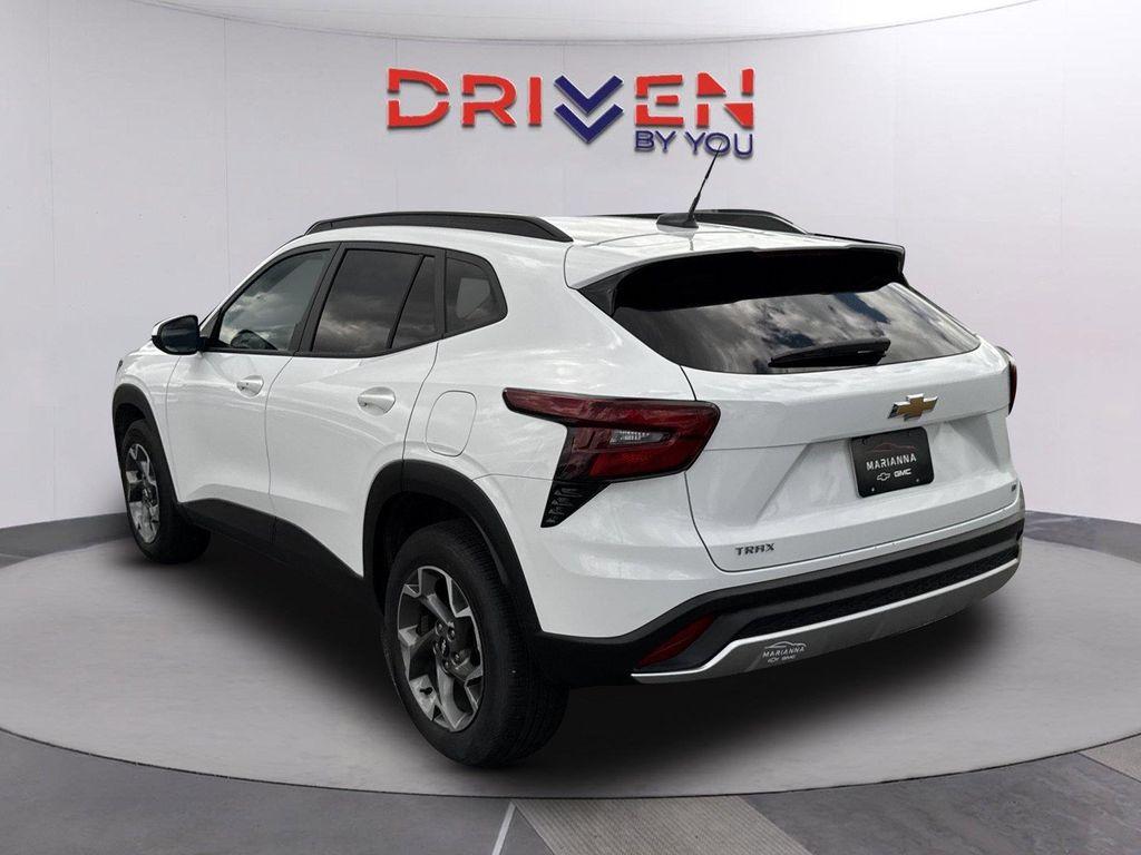 used 2025 Chevrolet Trax car, priced at $22,244
