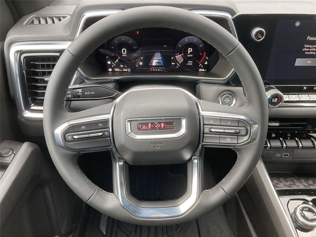 new 2025 GMC Canyon car, priced at $41,798