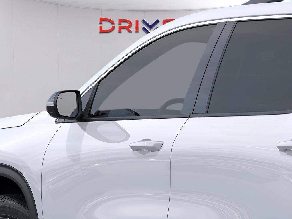 new 2026 Chevrolet Traverse car, priced at $44,251