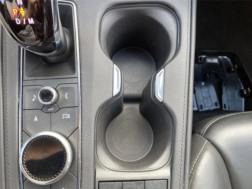 used 2024 Cadillac XT4 car, priced at $26,399