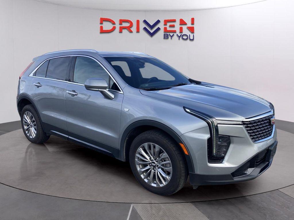 used 2024 Cadillac XT4 car, priced at $26,399