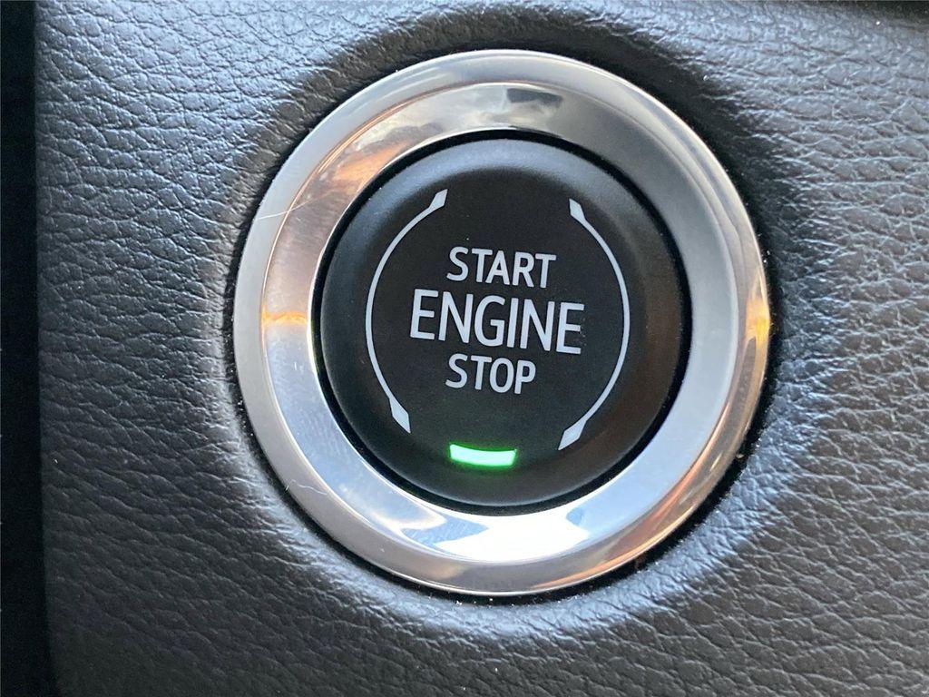 used 2024 Cadillac XT4 car, priced at $26,399