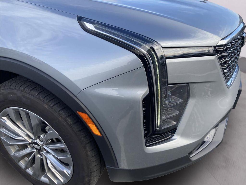 used 2024 Cadillac XT4 car, priced at $26,399