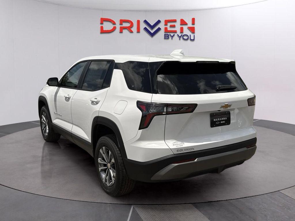 new 2026 Chevrolet Equinox car, priced at $33,261