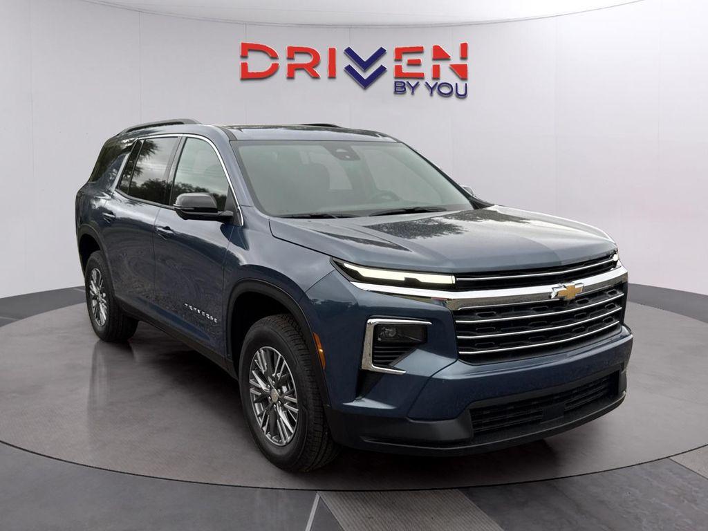 new 2026 Chevrolet Traverse car, priced at $44,829