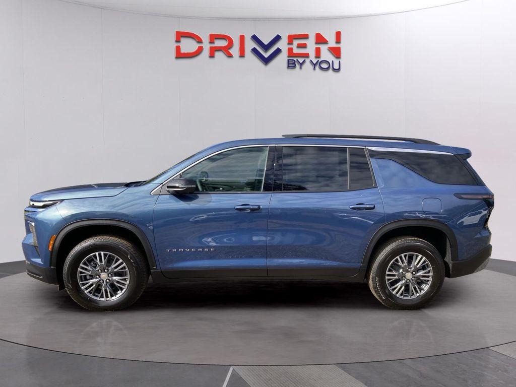 new 2026 Chevrolet Traverse car, priced at $40,614