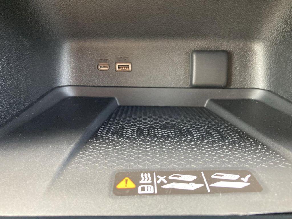 new 2026 Chevrolet Traverse car, priced at $40,614